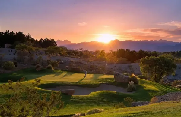 Where to Play Par 3 Golf in Las Vegas